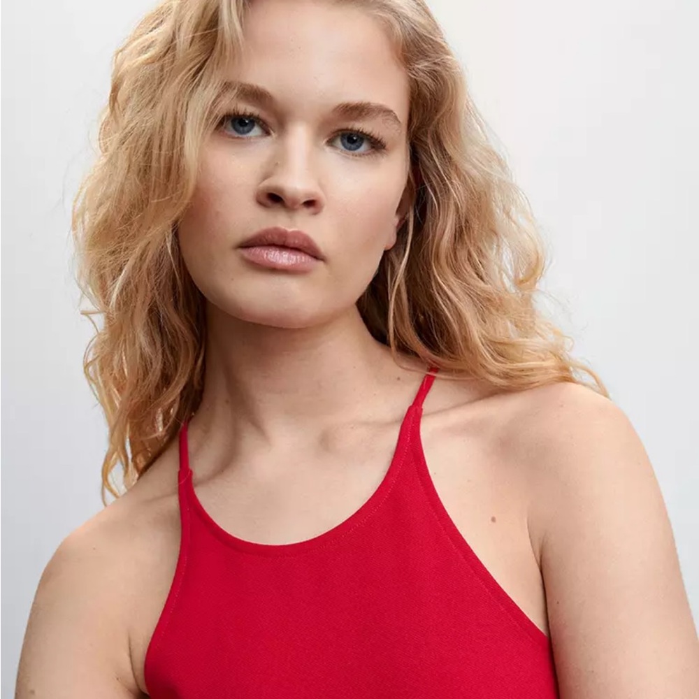 Mango Vibrant Red Backless Dress - Picture 4 of 10